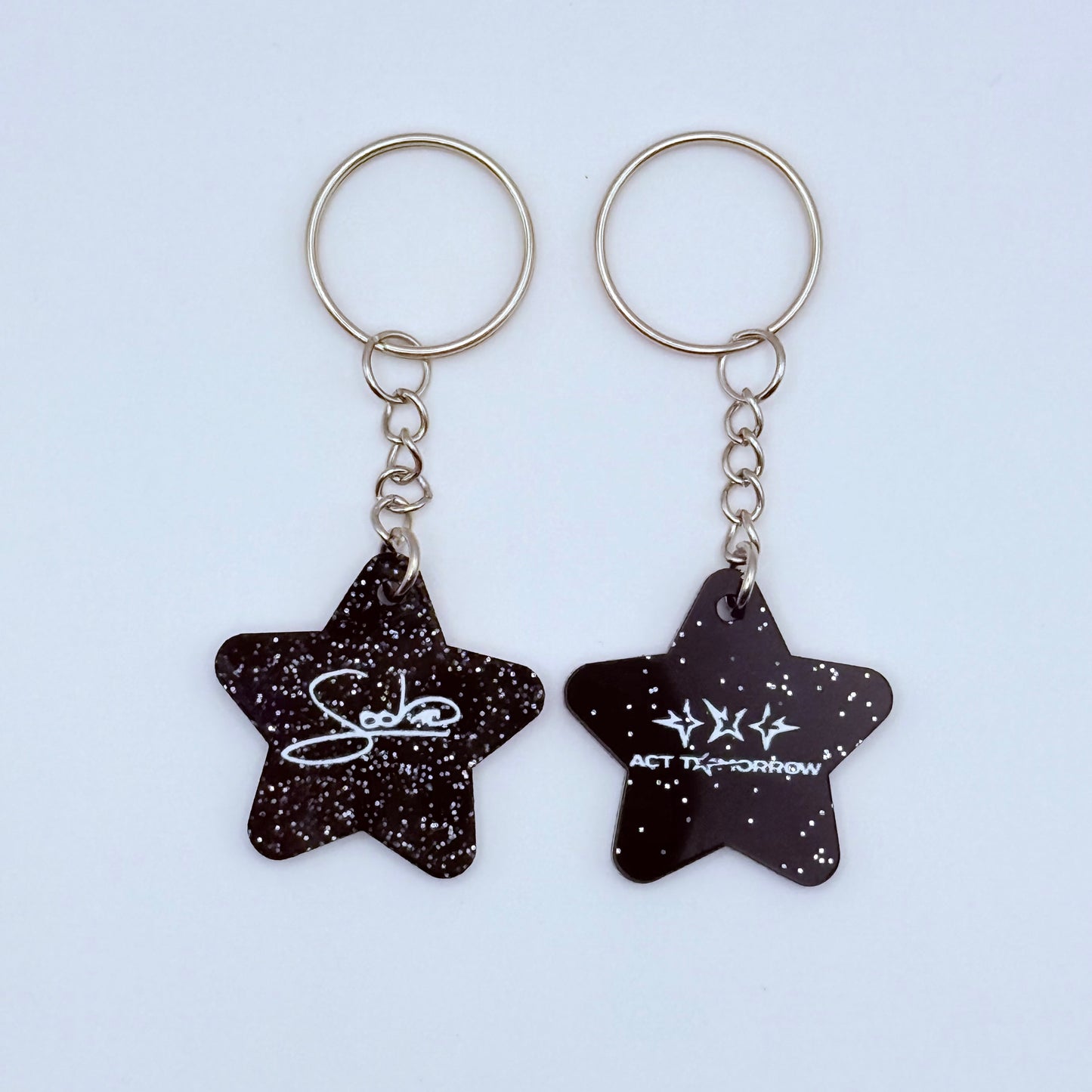 Tomorrow x Together Member Star-Shaped Act:Tomorrow Themed Acrylic Keychain