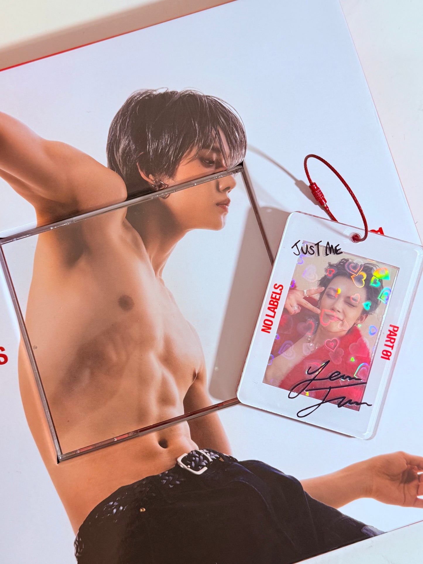 Tomorrow x Together Yeonjun No Labels Part 01 Acrylic Photocard Holder