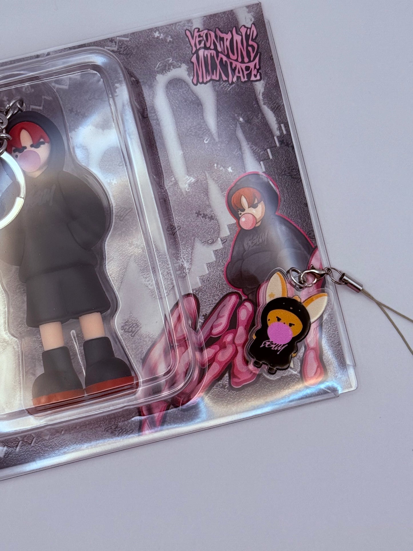 Tomorrow x Together Yeonjun GGUM 1.5" Phone Charm