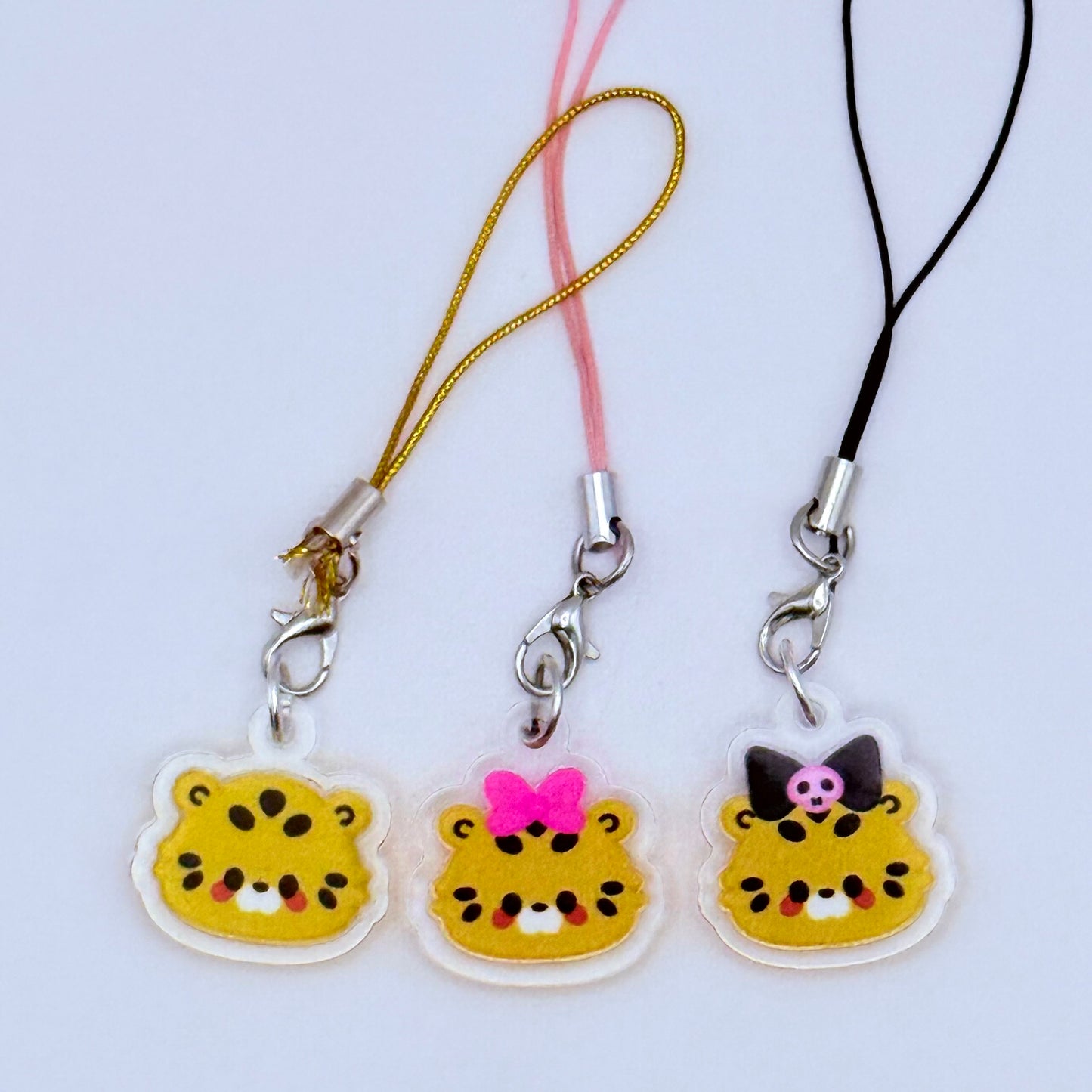 Fim's Club Double-Sided Phone Charm