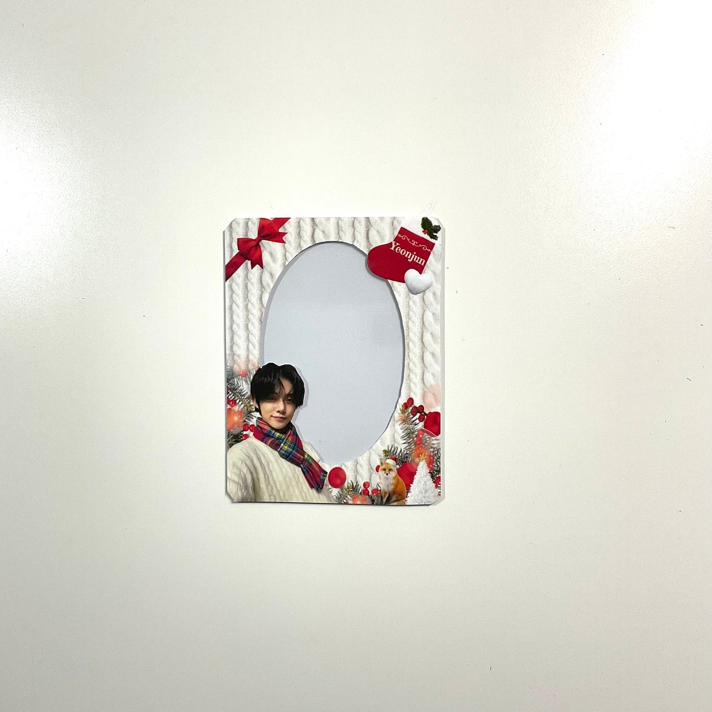 Tomorrow x Together Christmas Themed Decorated Toploader